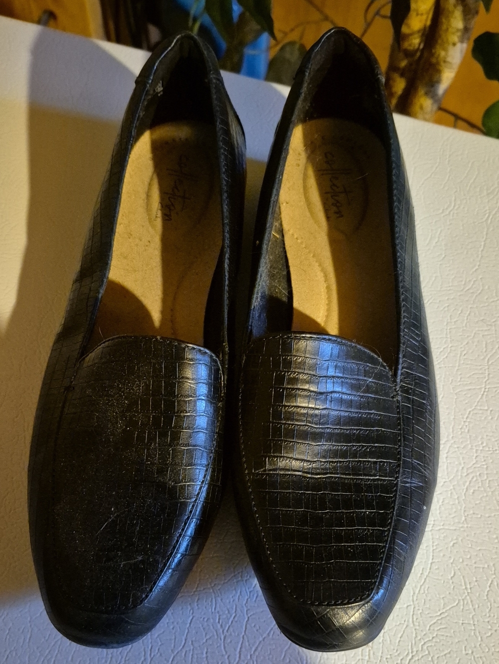Clarks Black Croc-Texture Slip-On Loafers